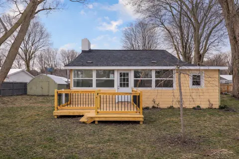 39 Spruce Ridge Drive, Bay City MI 48706 photo 2