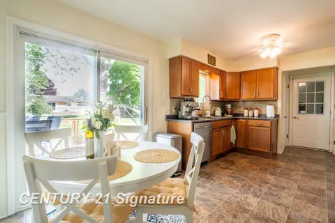 1650 Fromm Drive, Saginaw MI 48638 photo 5