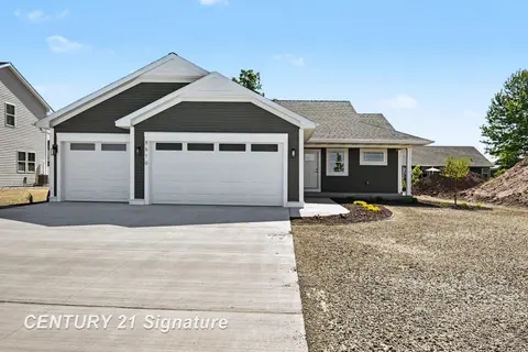 8610 Foxtail Trail, Freeland MI 48623 photo 1