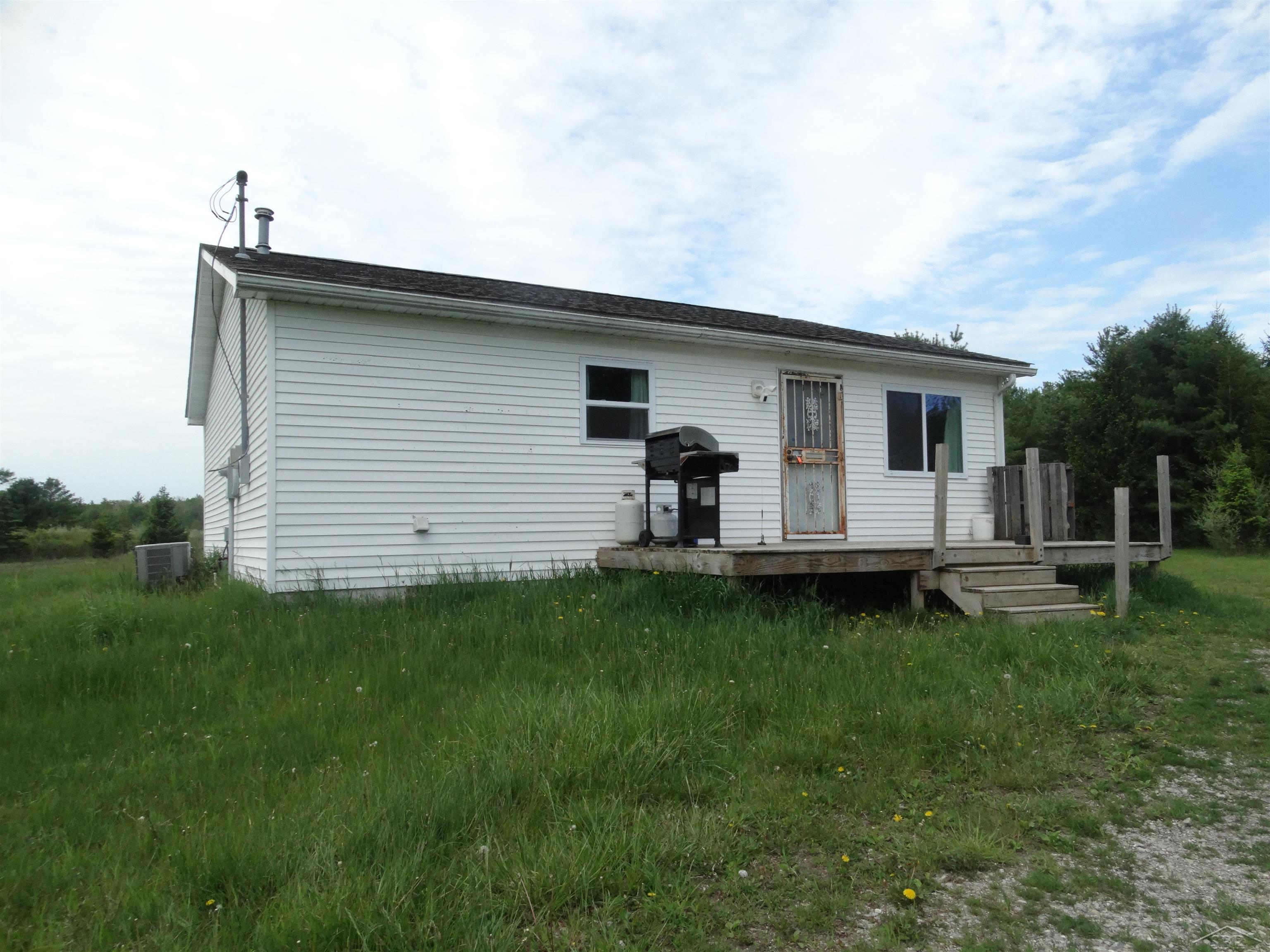 350 Fire Road, Omer MI 48766 photo 1