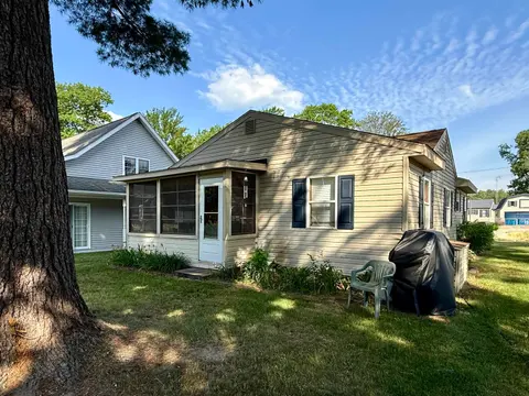 3216 Elnor Drive, Gladwin MI 48624 photo 2