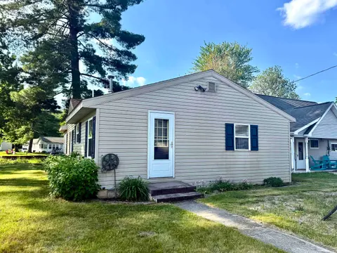 3216 Elnor Drive, Gladwin MI 48624 photo 4