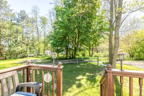 4300 N Grandview Drive, Deckerville MI 48427 photo 3