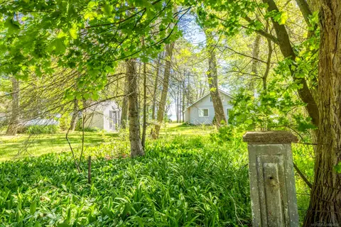 4300 N Grandview Drive, Deckerville MI 48427 photo 4