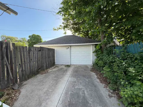 903 Marsac Street, Bay City MI 48708 photo 4