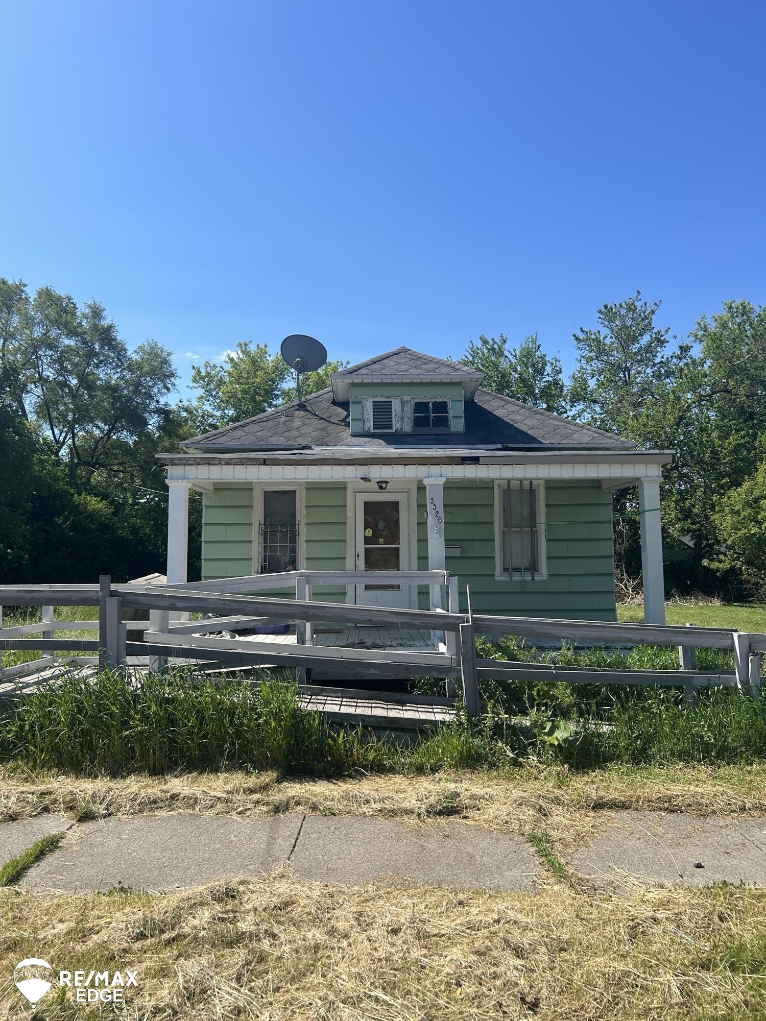 3326 Ruckle Street, Saginaw MI 48601 photo 1