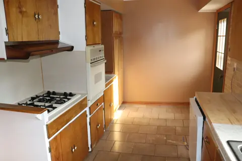 1100 Heavenridge Road, Essexville MI 48732 photo 5