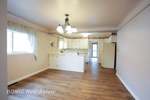 7920 Ash Street, Birch Run MI 48415 photo 4