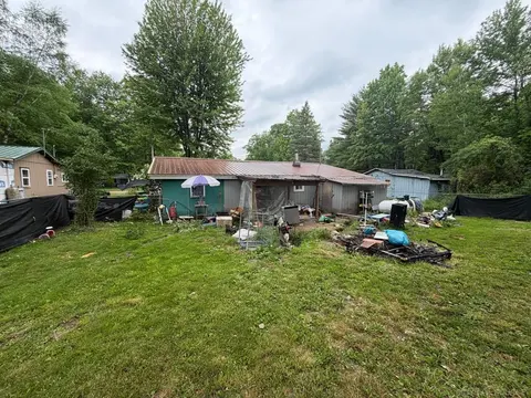 4850 Highland Court, Harrison MI 48625 photo 3
