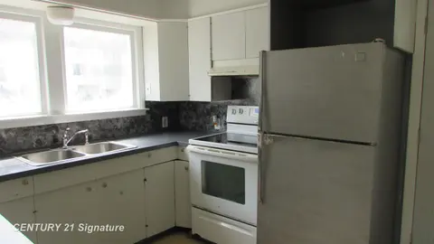620 E Washington Street, Freeland MI 48623 photo 5