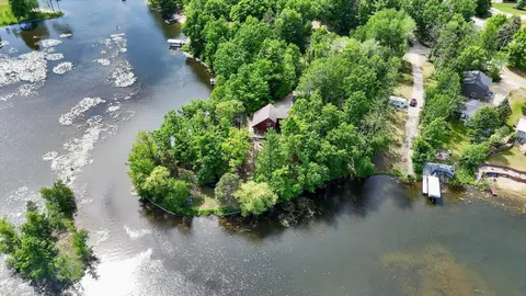 4412 Glasbury Court, Gladwin MI 48624 photo 3