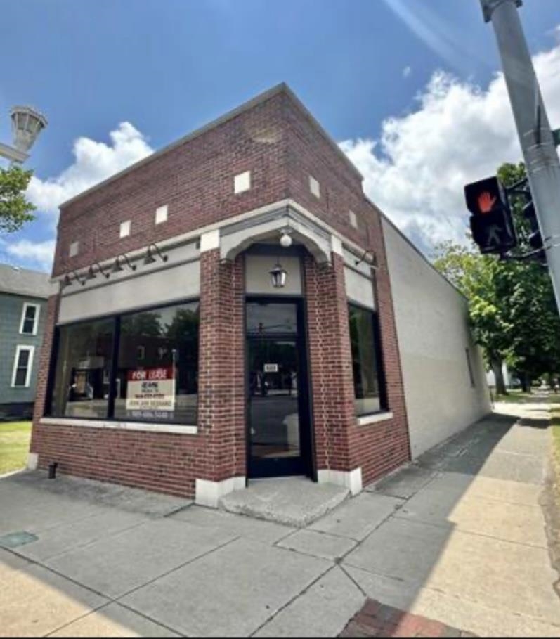 600 Columbus Avenue, Bay City MI 48708 photo 1