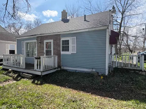 2521 Bay Street, Saginaw MI 48602 photo 2