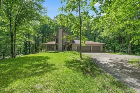 4455 N Ehlers Road, Midland MI 48642 photo 4