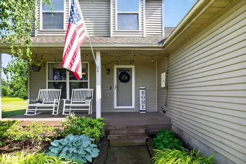 1445 W North Street, Owosso MI 48867 photo 2