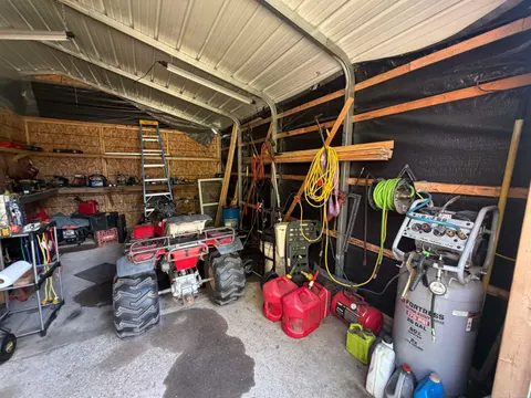 707 W 1st Street, Gladwin MI 48624 photo 5