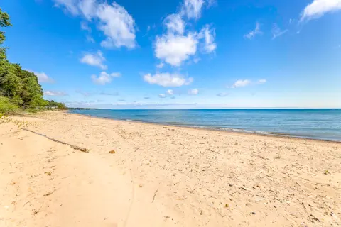 3388 N Lakeshore Road, Deckerville MI 48427 photo 5