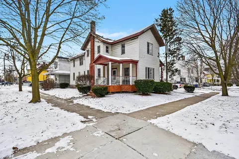 1312 5th St #3 Street # 3, Bay City MI 48708 photo 2