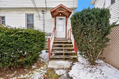 1312 5th St #3 Street # 3, Bay City MI 48708 photo 4