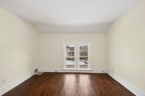 1312 5th St #3 Street # 3, Bay City MI 48708 photo 5
