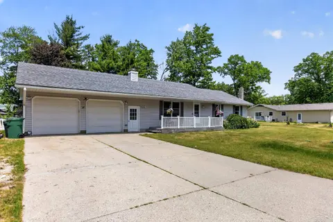 3121 Dale Street, Harrison MI 48625 photo 2