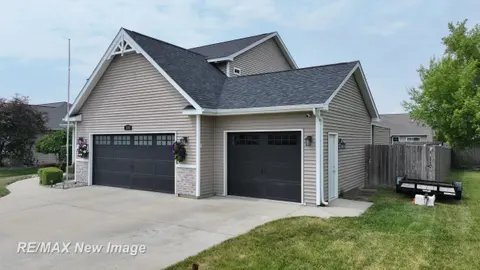 5630 Corydalis Drive, Saginaw MI 48603 photo 3