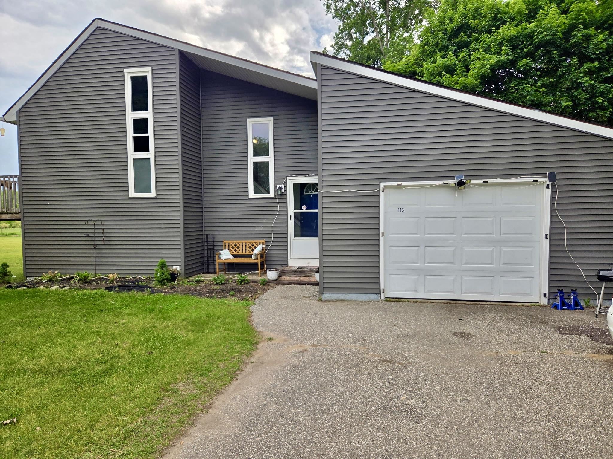 113 Four Square Drive, Mount Pleasant MI 48858 photo 1