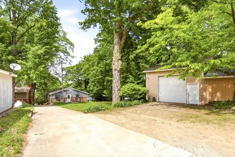 3164 Kimberly Drive, Millington MI 48746-9683 photo 2