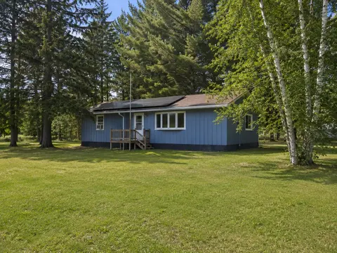 9170 W Gladwin Road, Harrison MI 48625 photo 1
