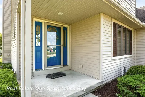 5375 Jillian Drive, Bay City MI 48706 photo 5