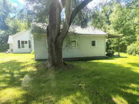 210 Doepker Road, Owosso MI 48867 photo 4
