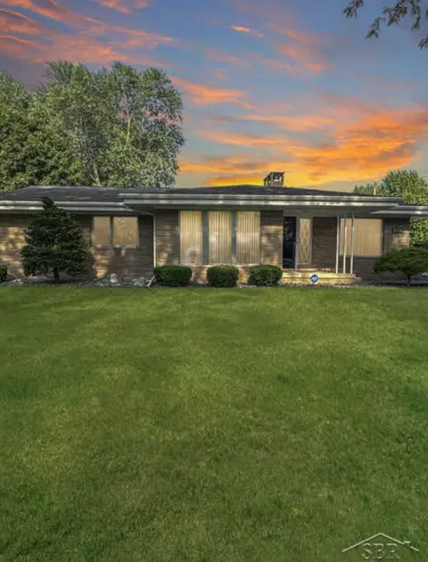 320 Superior Street, Saginaw MI 48602 photo 1