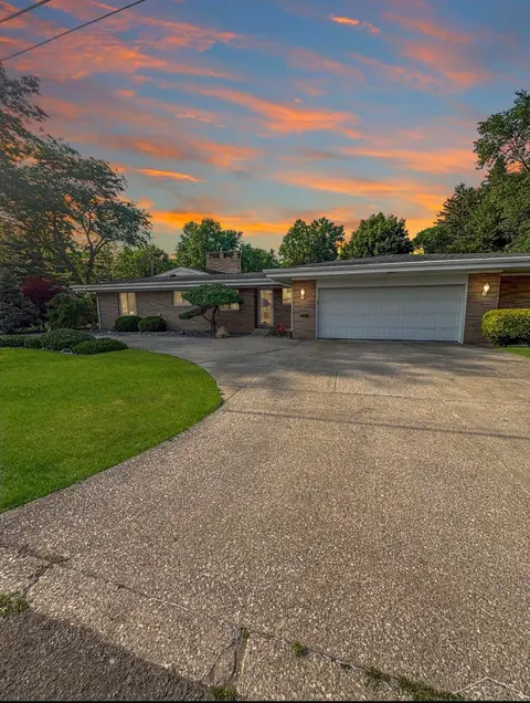 320 Superior Street, Saginaw MI 48602 photo 2