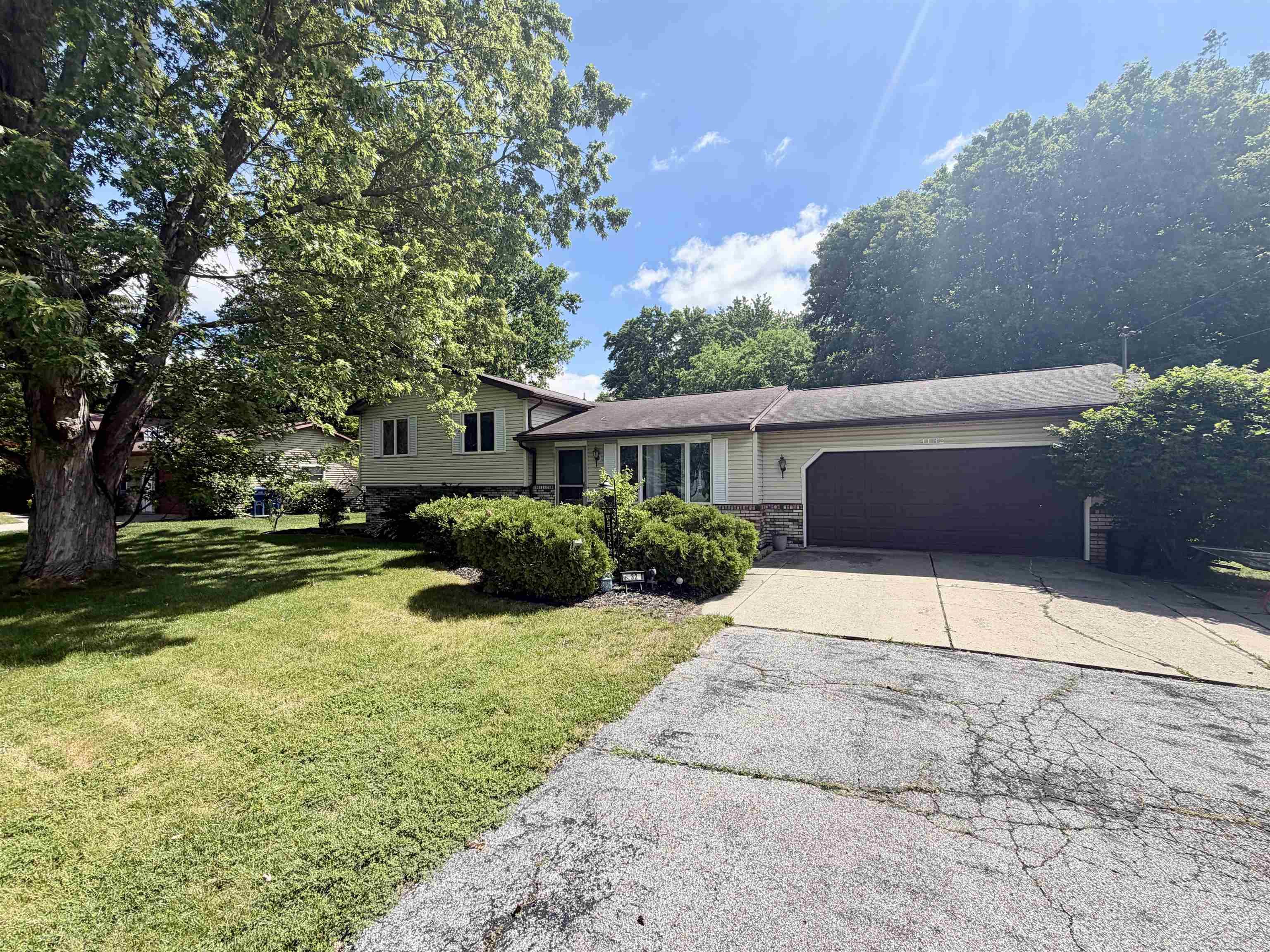 4132 Meadowbrook Drive, Saginaw MI 48623 photo 1