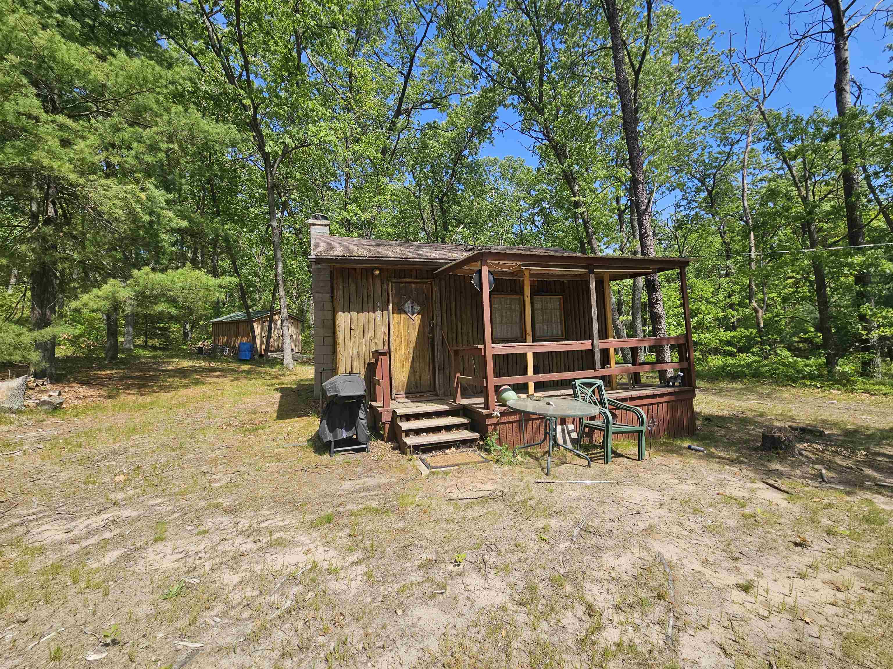 317 Burns Road, Harrison MI 48625 photo 1