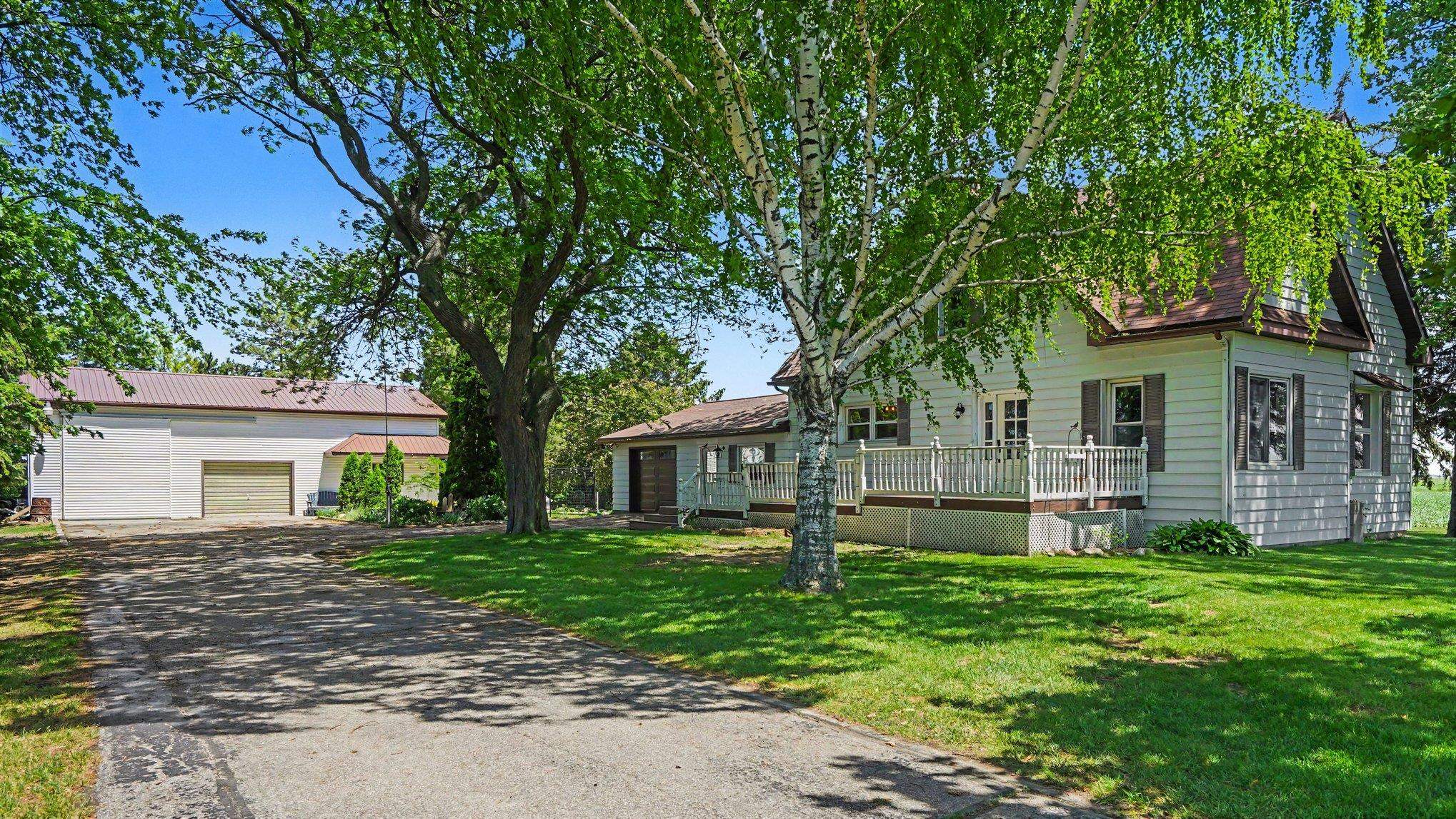 4250 Dickerson Road, Akron MI 48701 photo 1