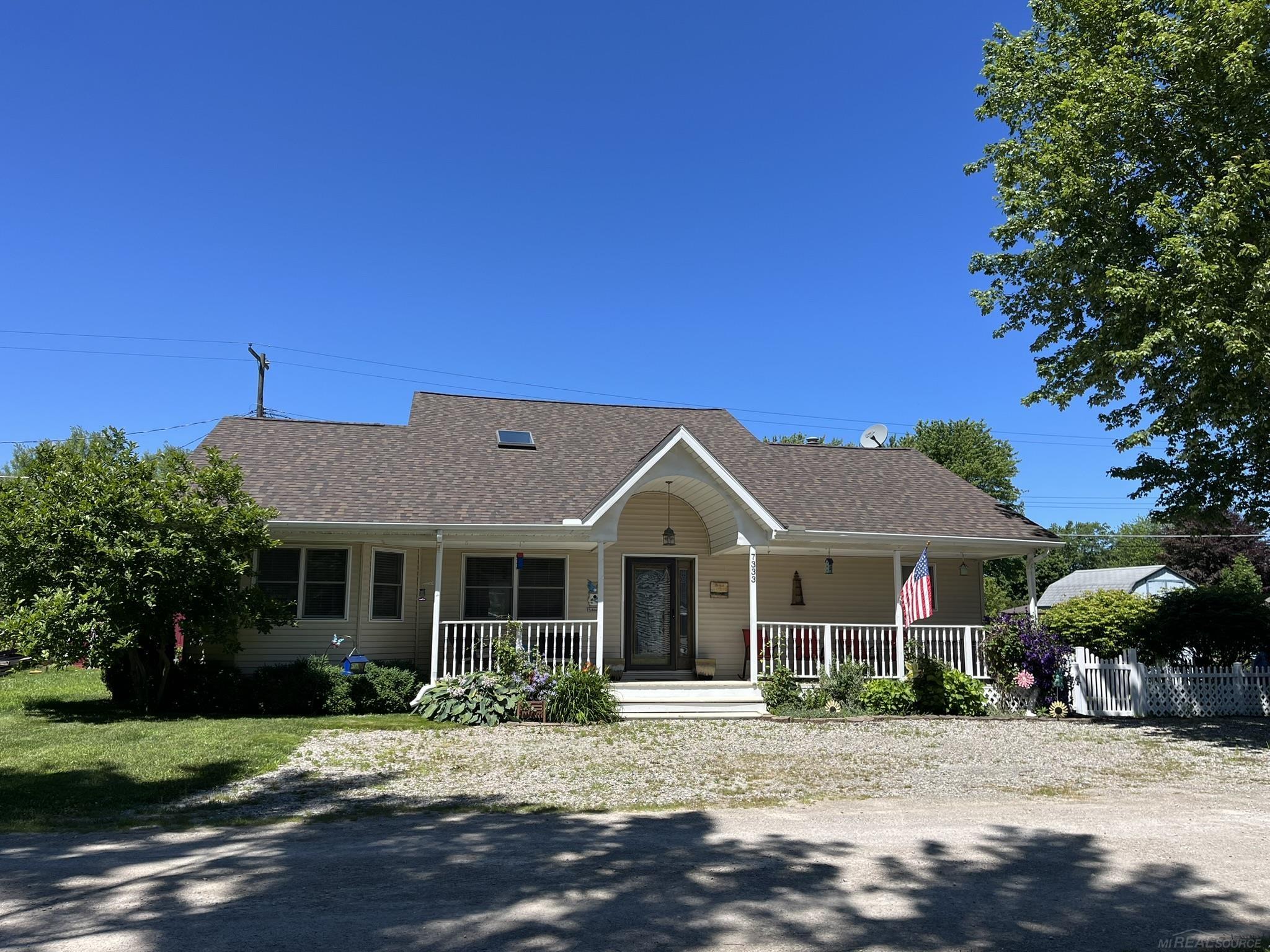 7333 Kilkare Street, Lexington MI 48450 photo 1