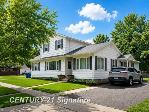 119-121 N Bachus Street, Corunna MI 48817 multi-family property for sale