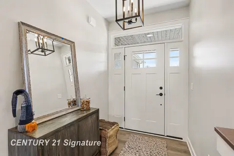 8836 Copper Court, Freeland MI 48623 photo 3