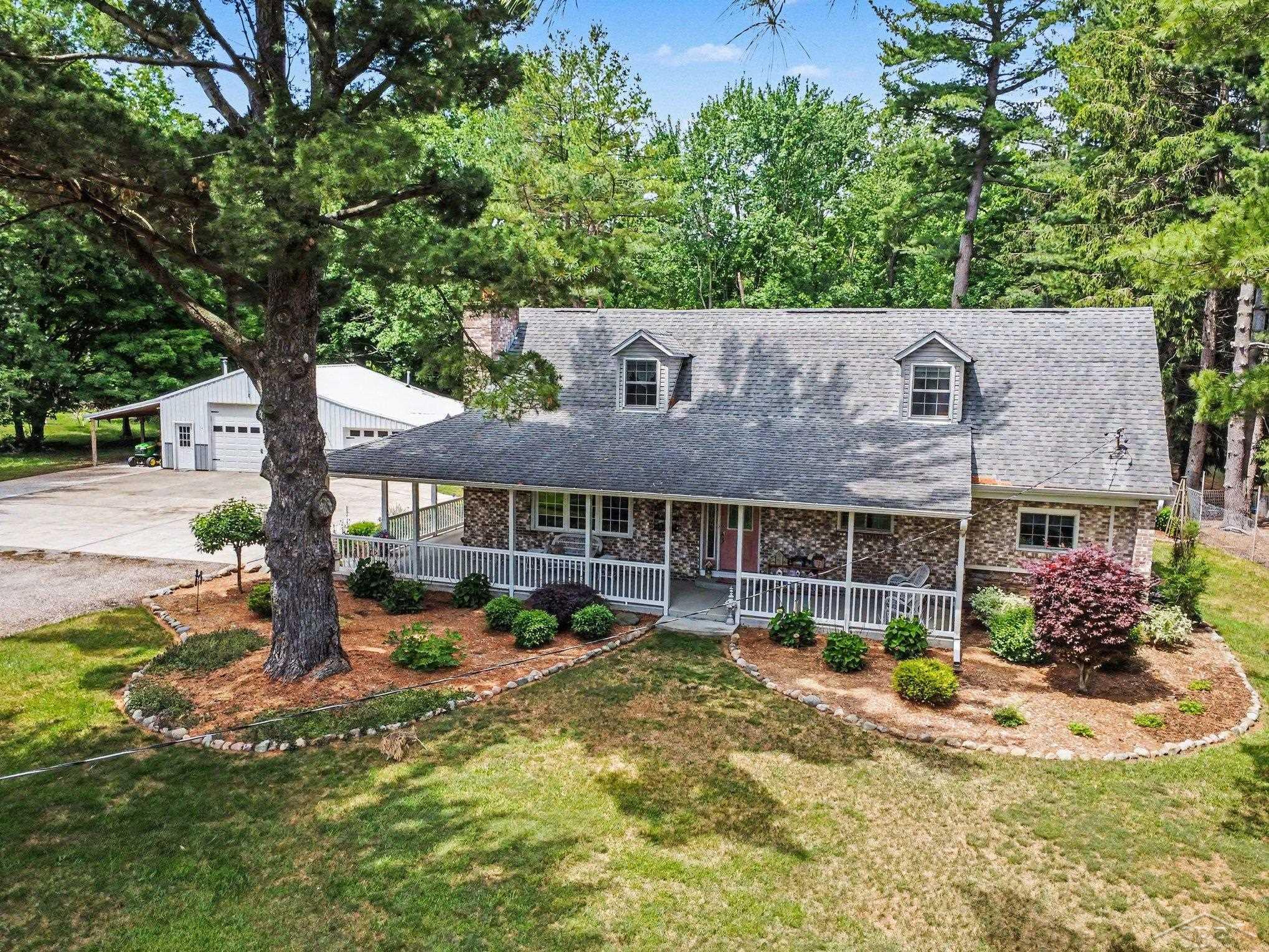 3850 S Fenmore Road, Merrill MI 48637 photo 1