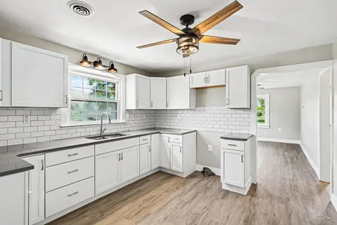 4559 2 Mile Road, Bay City MI 48706 photo 5