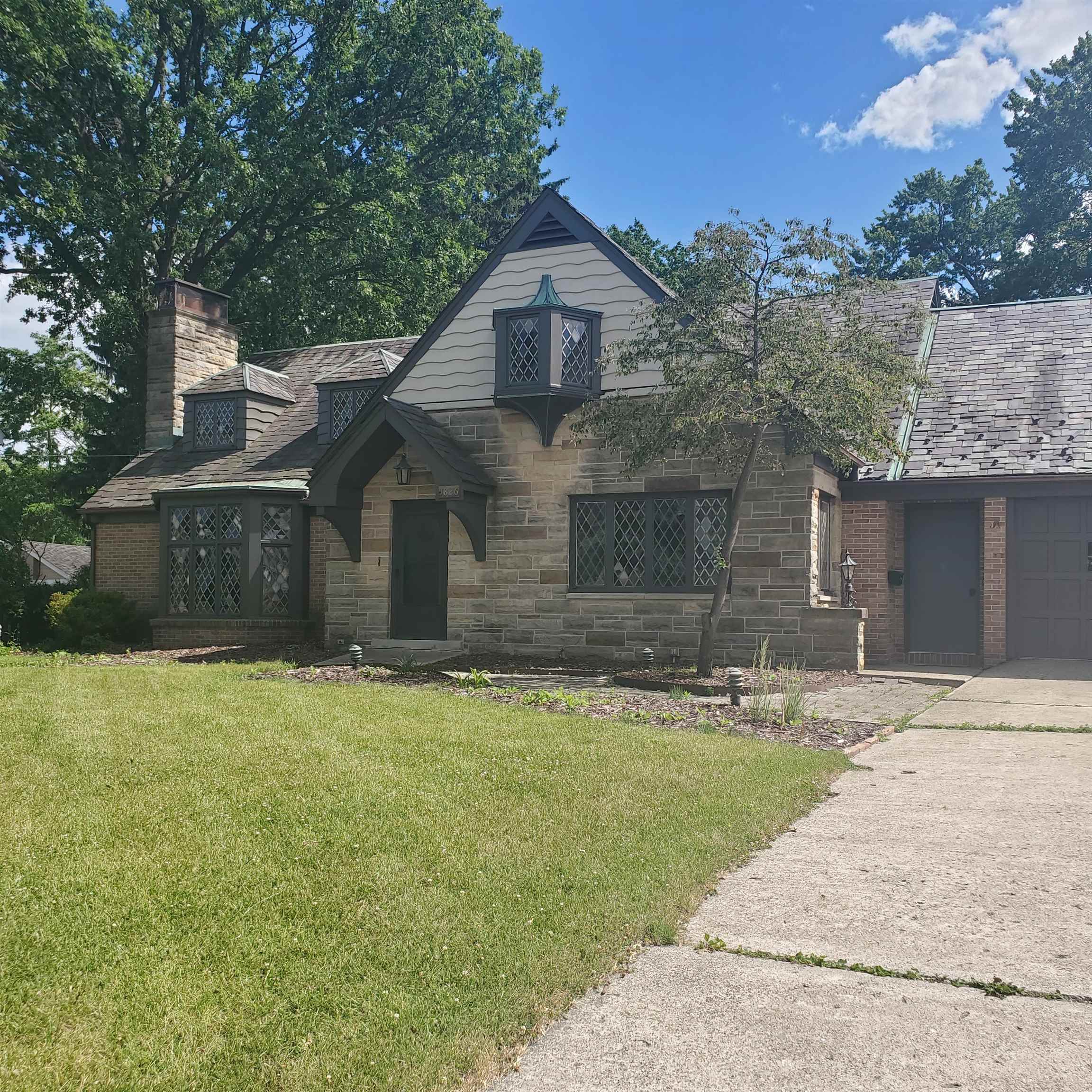 1826 Mckinley Street, Bay City MI 48708 photo 1