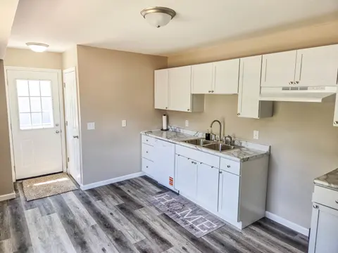 848 Alger Street, Owosso MI 48867 photo 3