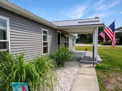 1245 Chappel Valley Road, Gladwin MI 48624 photo 3