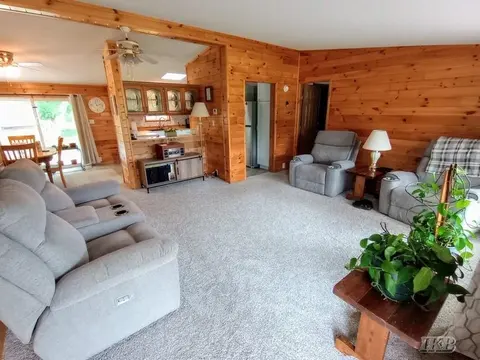 1245 Chappel Valley Road, Gladwin MI 48624 photo 4