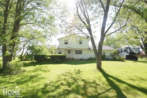 6923 S Byron Road, Durand MI 48429 photo 2