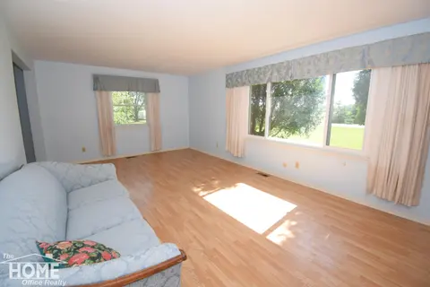 6923 S Byron Road, Durand MI 48429 photo 4
