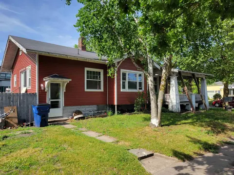 301 Keystone Street, Bay City MI 48706 photo 2
