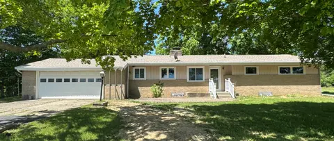 4501 N New Lothrop Road, Corunna MI 48817 home for sale