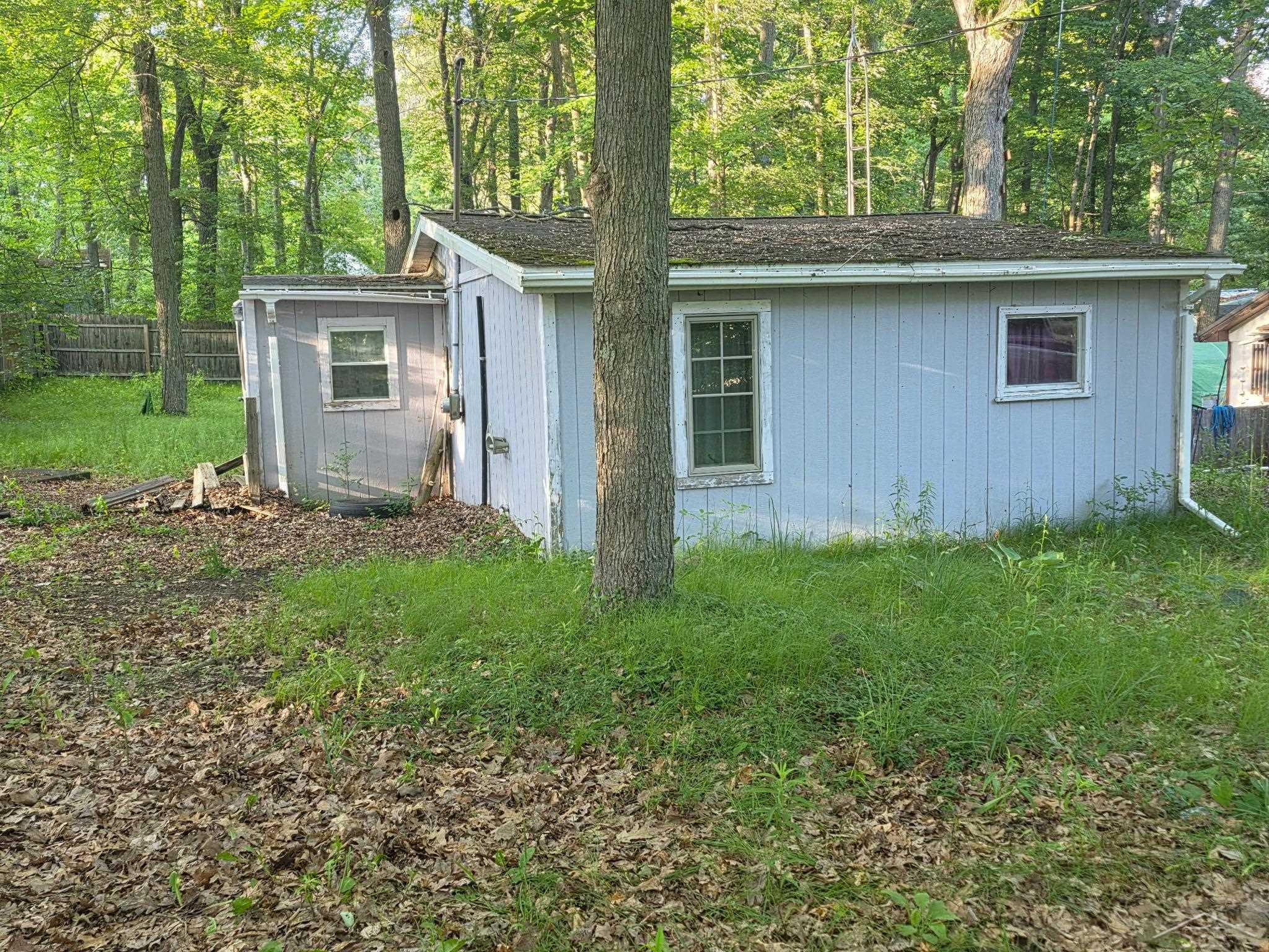 1042 Lake Drive, Harrison MI 48625 photo 1